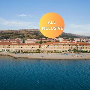 Hotell Family Pagus, Pag Town